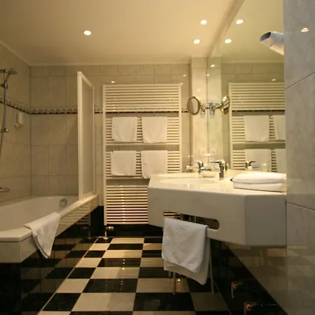 Park Am Schloss Hotel 4*