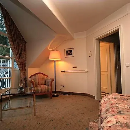 Park Am Schloss Ξενοδοχείο 4*