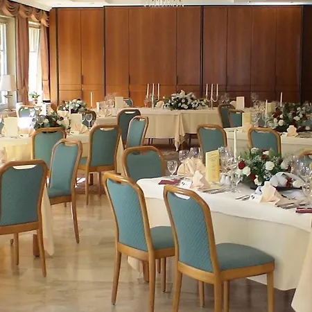 Park Am Schloss Ξενοδοχείο