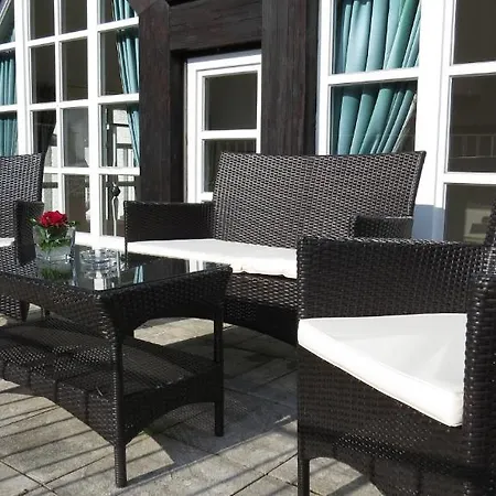 Park Am Schloss Ettringen (Rhineland-Palatinate)