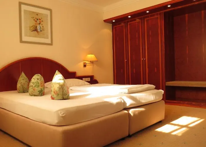 Park Am Schloss Ξενοδοχείο Ettringen (Rhineland-Palatinate)